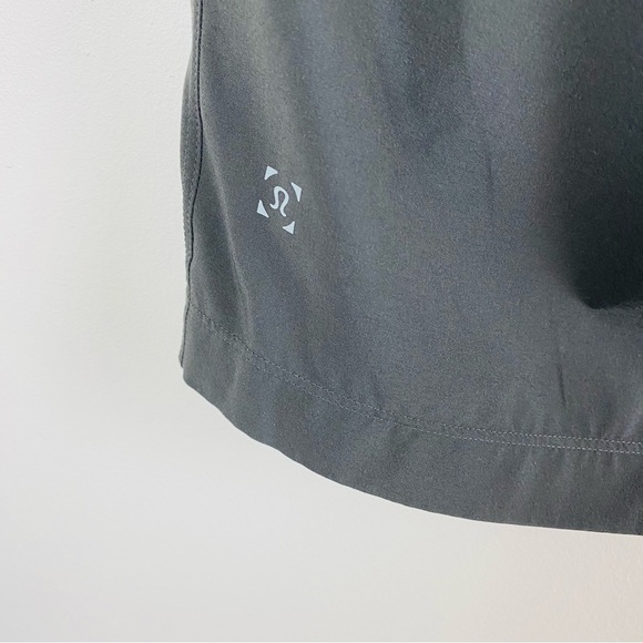 Lululemon T.H.E. Short 11" Linerless - Picture 2 of 7